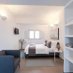 Lux *