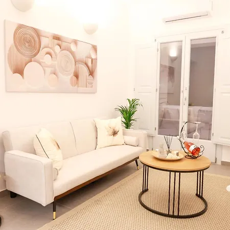 Lux * Karterados (Santorini)